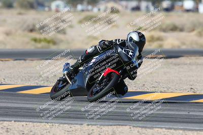 media/Feb-03-2024-SoCal Trackdays (Sat) [[767c60a41c]]/3-Turn 4 (1020am)/